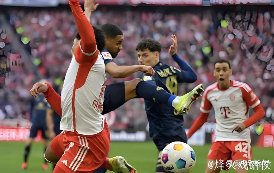 迪亚斯双响+剪刀脚直红 十人拜仁2-1巴黎全胜领跑